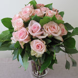 Flowers used: pink roses.